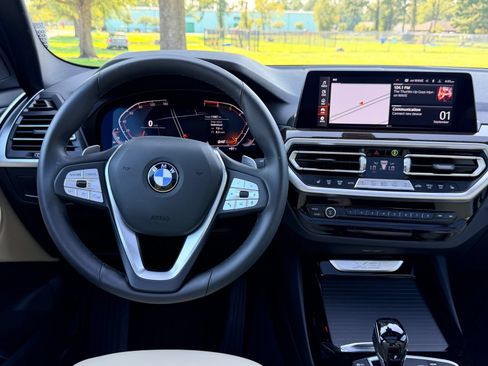 Used 2024 BMW X3 xDrive30i w/ Convenience Package AWD/4WD image 3