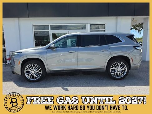 New 2027 Buick Enclave Avenir w/ LPO, Floor Liner Package FWD image 4