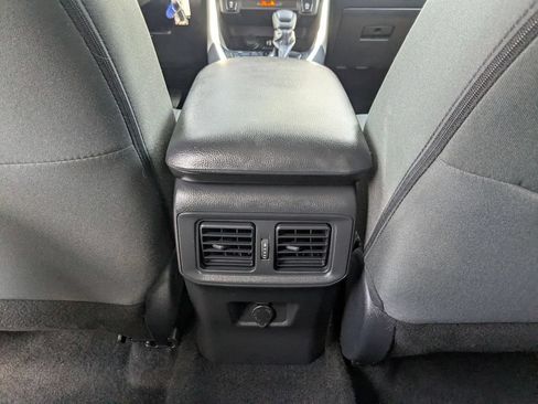 Used 2025 Toyota RAV4 LE AWD/4WD image 25