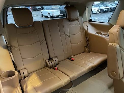 Used 2016 Cadillac Escalade Platinum image 14