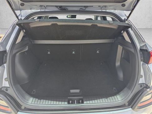 Used 2019 Hyundai Kona SE FWD image 6