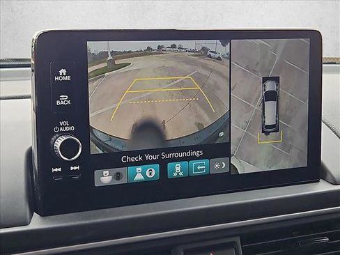 Used 2025 Honda Pilot Elite image 12