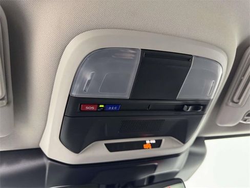 Used 2025 Subaru Crosstrek 2.5i Limited image 24