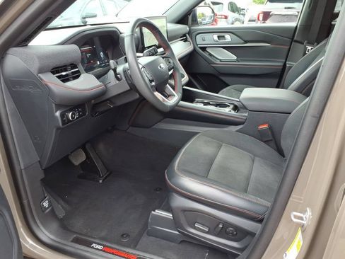 Used 2026 Ford Explorer ST w/ Sun And Sound Package AWD/4WD image 10
