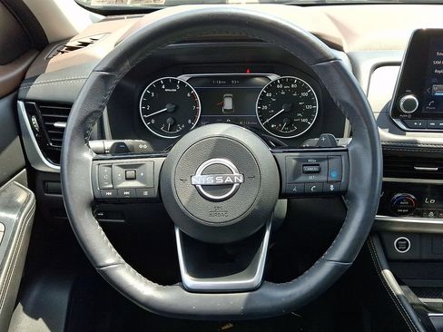 Used 2023 Nissan Rogue SL AWD/4WD image 20