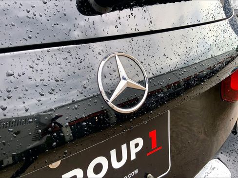 Used 2020 Mercedes-Benz GLB 250 image 10