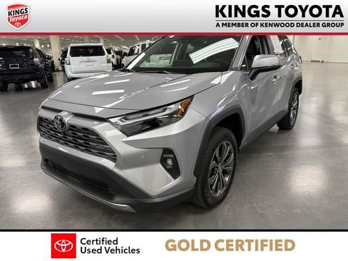 Certified 2025 Toyota RAV4 Limited w/ Advanced Technology Package AWD/4WD image 4