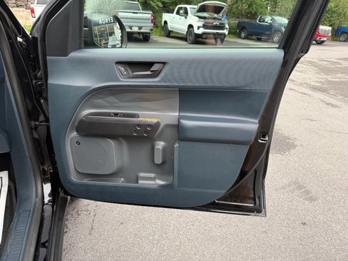 Used 2025 Ford Maverick Tremor AWD/4WD image 23