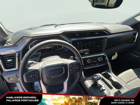 New 2026 GMC Sierra 1500 Denali w/ Denali Reserve Package AWD/4WD image 16
