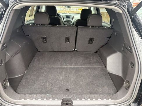 Used 2024 Chevrolet Equinox LT image 29