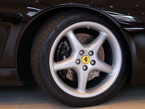 Used 1997 Ferrari 550 Maranello image 7
