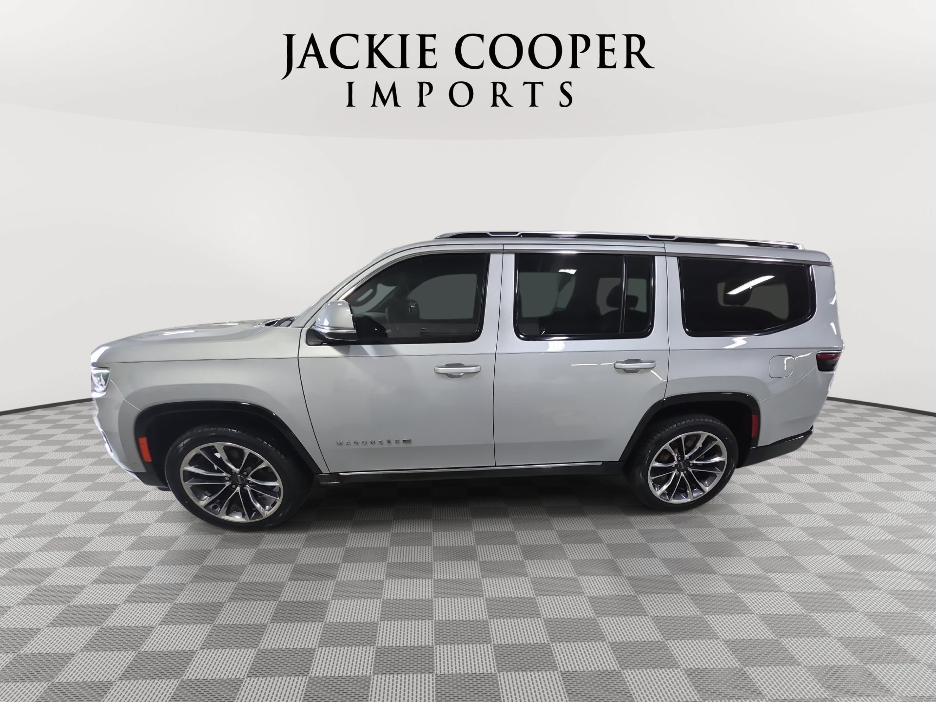 Used 2022 Jeep Wagoneer Series III w/ Premium Group I AWD/4WD image 8