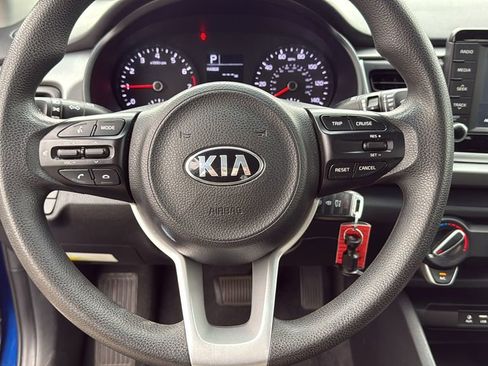 Used 2020 Kia Rio S image 18