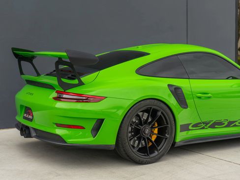 Used 2019 Porsche 911 GT3 RS RWD image 34