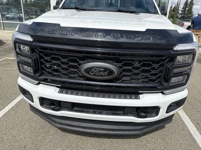 Used 2025 Ford F350 Lariat w/ Black Appearance Package