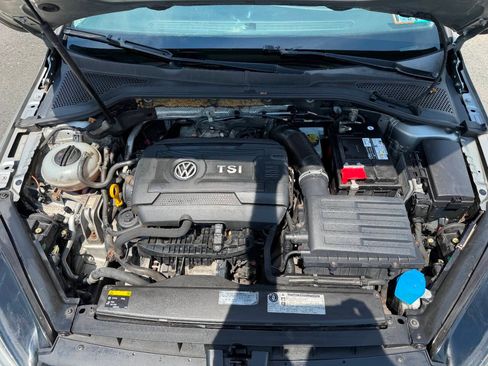 Used 2015 Volkswagen Golf S FWD image 47