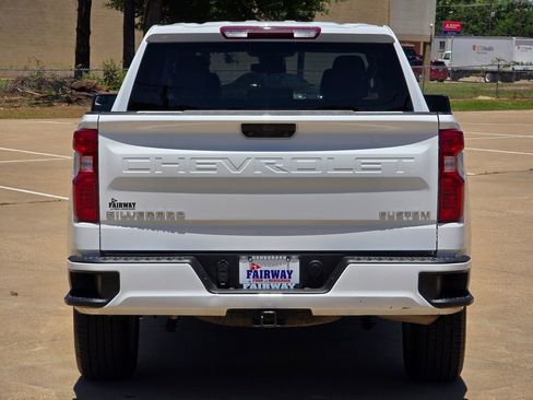 Used 2024 Chevrolet Silverado 1500 Custom AWD/4WD image 5