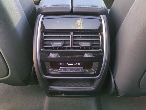 New 2026 BMW X5 M60i w/ Climate Comfort Package image 22