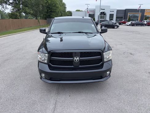 Used 2017 RAM 1500 Express RWD image 8