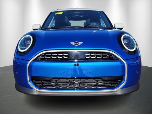 New 2026 MINI Cooper 4-Door Hardtop image 2