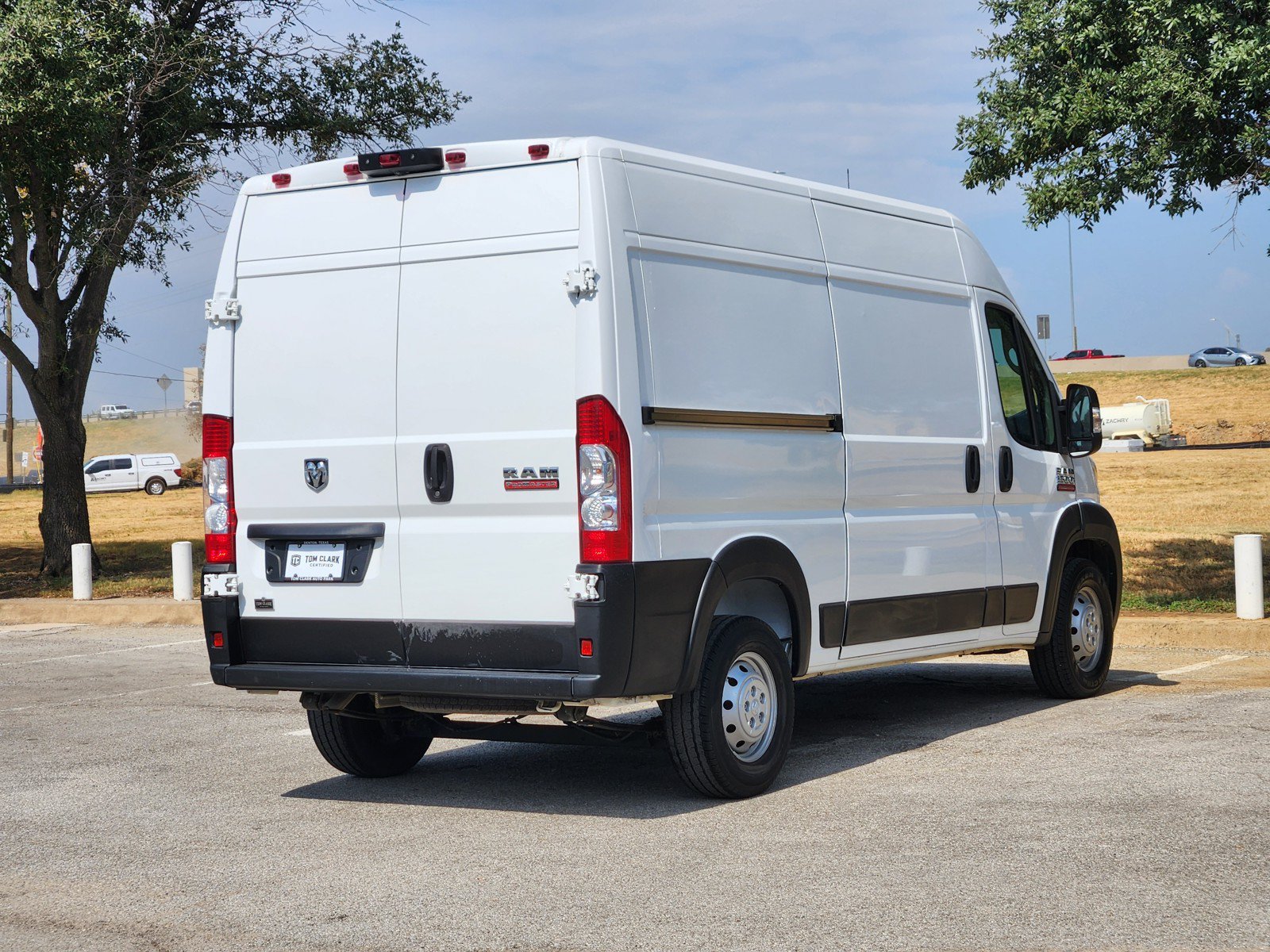 Used 2021 RAM ProMaster 1500 w/ Convenience Group FWD image 5