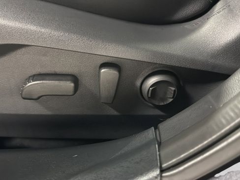 Certified 2025 Subaru Outback Onyx Edition image 17