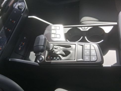 New 2026 Kia Sportage LX FWD image 16