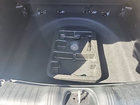 Certified 2022 Jeep Compass Latitude image 18