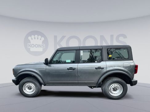 New 2025 Ford Bronco 4-Door image 2