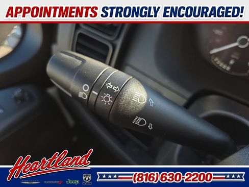 Used 2025 RAM ProMaster 2500 w/ Convenience Group FWD image 41