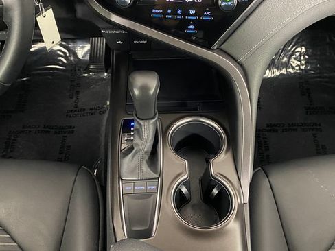 Certified 2023 Toyota Camry SE FWD image 16