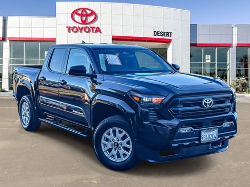 Certified 2024 Toyota Tacoma SR5 image 1