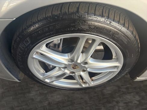 Used 2012 Porsche Panamera 4 image 36