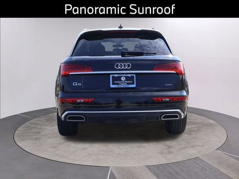 Used 2022 Audi Q5 2.0T Premium w/ Convenience Package image 7