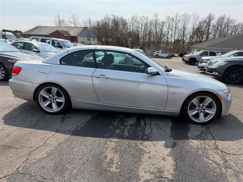 Used 2008 BMW 335i Convertible image 33