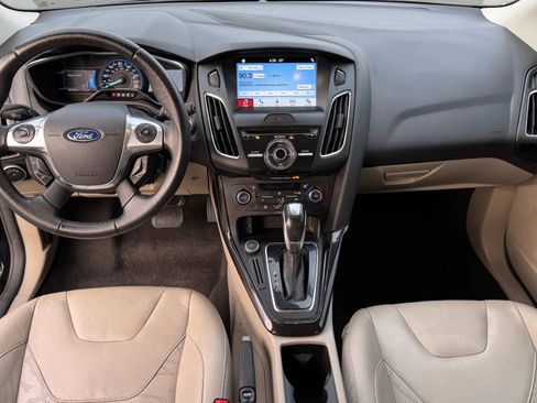 Used 2016 Ford Focus Electric Hatchback w/ Exterior Protection Package image 18