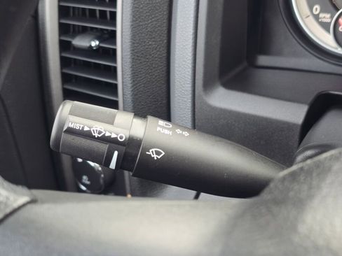 Used 2014 RAM 1500 Express image 20
