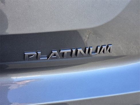 New 2026 Nissan Pathfinder Platinum image 10