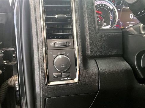 Used 2018 RAM 1500 Sport AWD/4WD image 48