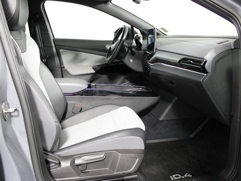 Used 2023 Volkswagen ID.4 Pro RWD image 12