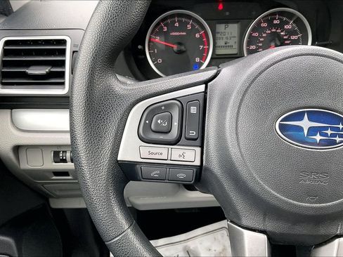 Used 2017 Subaru Forester 2.5i w/ Alloy Wheel Package image 21