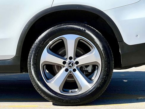 Certified 2022 Mercedes-Benz GLC 300 4MATIC image 13