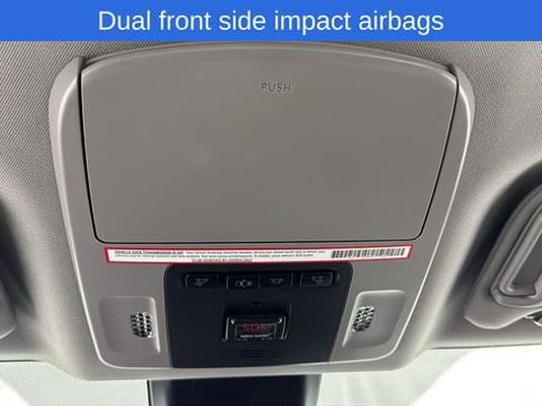 Used 2019 Toyota Camry L image 26