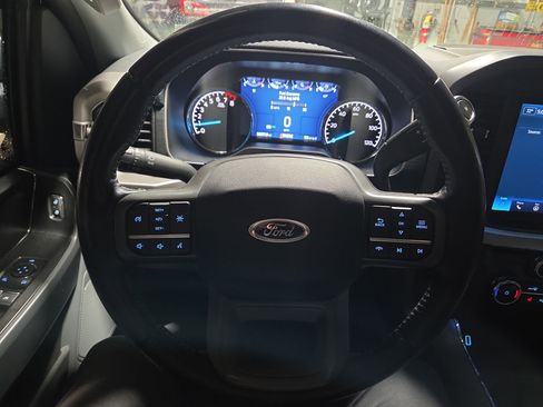 Used 2022 Ford F150 XLT w/ Equipment Group 302A High image 17