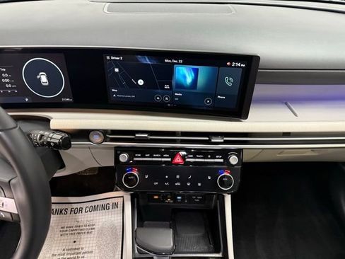 Certified 2025 Hyundai Tucson SEL image 32