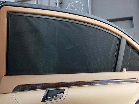 Used 2013 Mercedes-Benz S 550 w/ Sport Pkg image 28