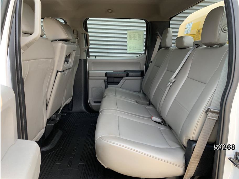 Used 2018 Ford F550 2WD Crew Cab Super Duty image 23