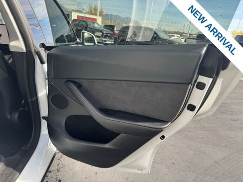 Used 2023 Tesla Model Y Long Range image 13