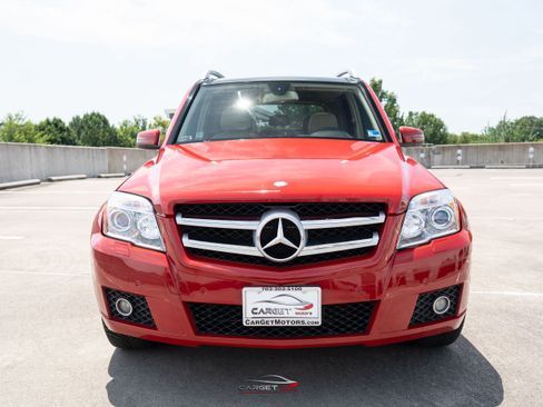 Used 2010 Mercedes-Benz GLK 350 4MATIC image 2