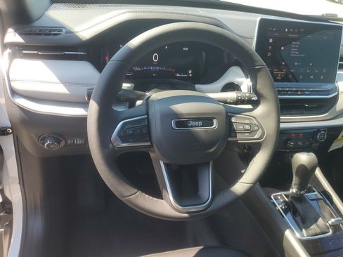 New 2026 Jeep Compass Limited AWD/4WD image 16
